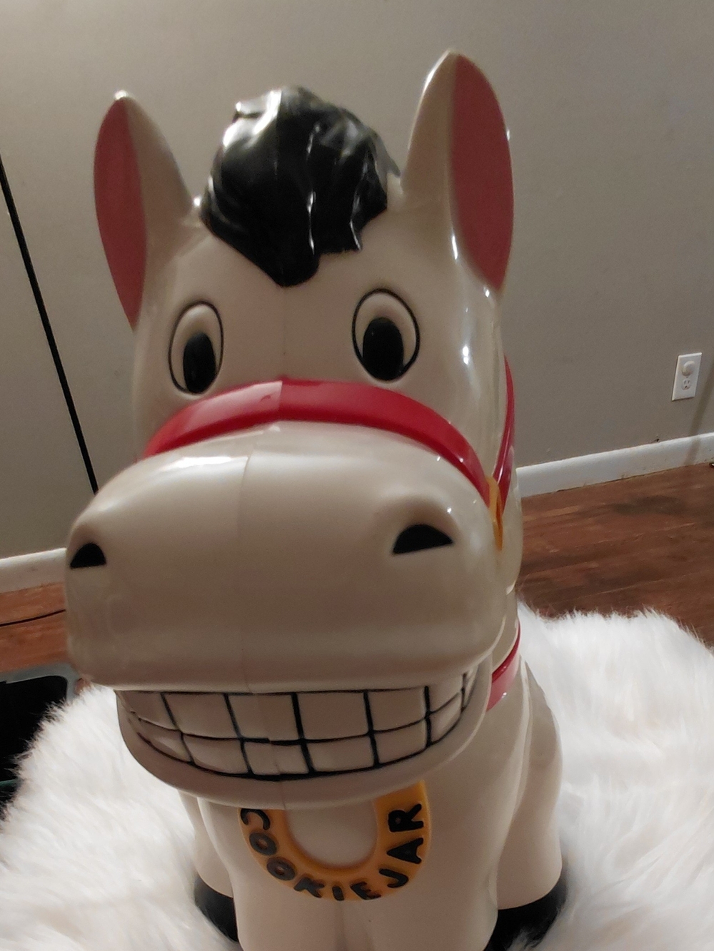 Kids Cookie Jar Horse Toy - White and Red